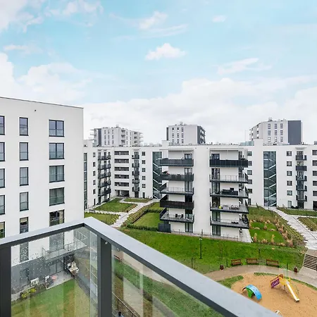 Rentplanet - Lutomierska Apartment *