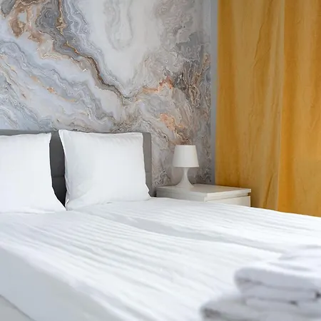 Rentplanet - Lutomierska