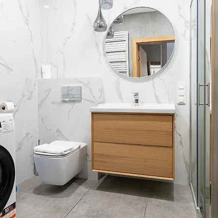 Apartment Rentplanet - Lutomierska *